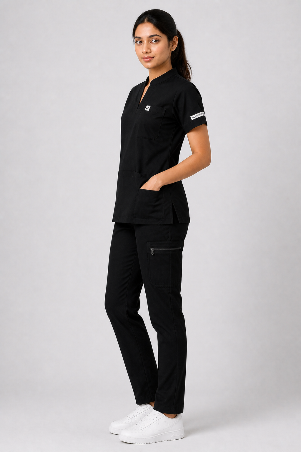 Classic Women’s Scrub Black